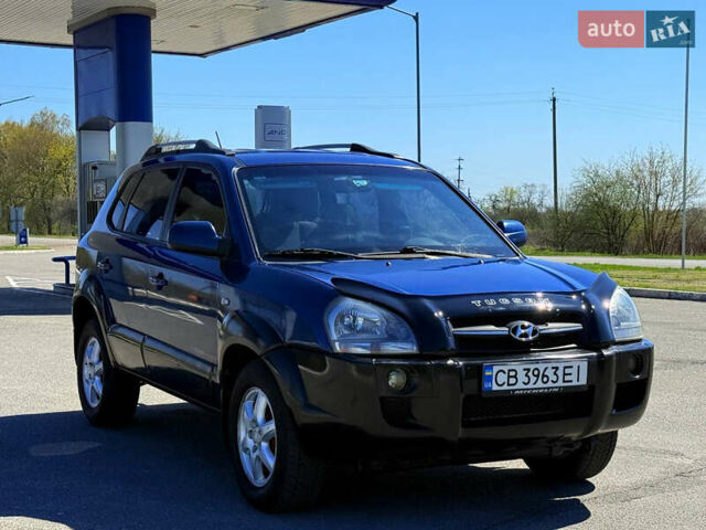 Синий Хендай Туксон, объемом двигателя 2 л и пробегом 320 тыс. км за 6300 $, фото 8 на Automoto.ua