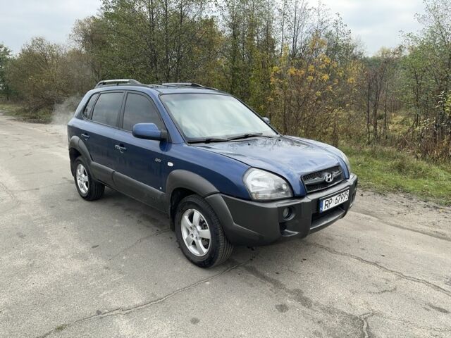 Хендай Туксон 2005 в Житомире на Automoto.ua Синий Хендай Туксон, объемом двигателя 2 л и пробегом 230 тыс. км за 3400 $, фото 5 на Automoto.ua