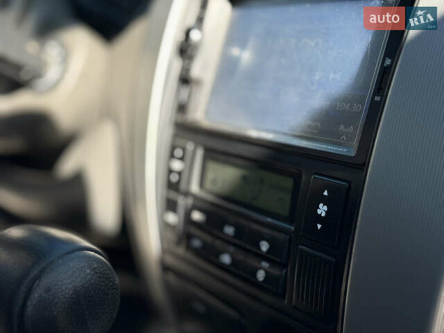 Синій Хендай Туксон, об'ємом двигуна 2 л та пробігом 317 тис. км за 6990 $, фото 8 на Automoto.ua