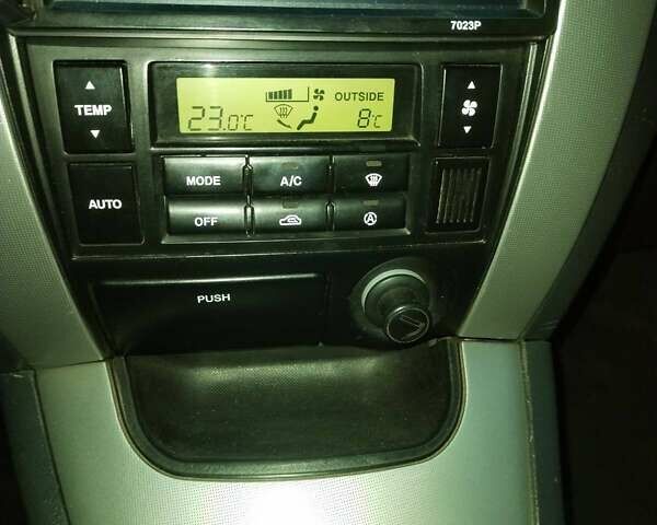 Синій Хендай Туксон, об'ємом двигуна 1.98 л та пробігом 217 тис. км за 8000 $, фото 13 на Automoto.ua