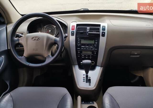 Хендай Туксон 2006 в Житомире на Automoto.ua Синий Хендай Туксон, объемом двигателя 2 л и пробегом 225 тыс. км за 7950 $, фото 12 на Automoto.ua