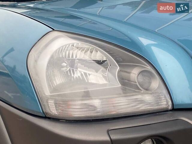 Хендай Туксон 2006 в Киеве на Automoto.ua Синий Хендай Туксон, объемом двигателя 1.98 л и пробегом 211 тыс. км за 7900 $, фото 7 на Automoto.ua
