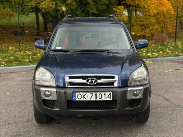 Синий Хендай Туксон, объемом двигателя 2 л и пробегом 262 тыс. км за 4450 $, фото 1 на Automoto.ua
