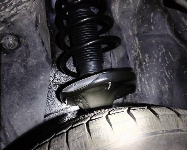 Синій Хендай Туксон, об'ємом двигуна 1.98 л та пробігом 217 тис. км за 8000 $, фото 21 на Automoto.ua