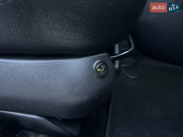 Хендай Туксон 2006 в Хмельницком на Automoto.ua Синий Хендай Туксон, объемом двигателя 2 л и пробегом 218 тыс. км за 7850 $, фото 16 на Automoto.ua