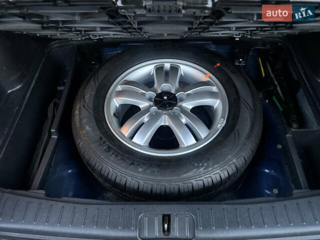 Хендай Туксон 2006 в Хмельницком на Automoto.ua Синий Хендай Туксон, объемом двигателя 2 л и пробегом 218 тыс. км за 7850 $, фото 20 на Automoto.ua