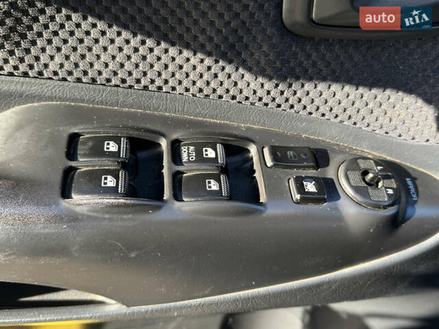 Синій Хендай Туксон, об'ємом двигуна 2 л та пробігом 203 тис. км за 7800 $, фото 22 на Automoto.ua