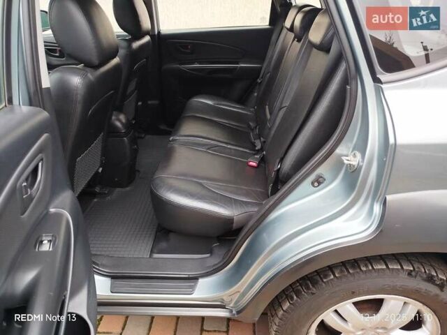 Синий Хендай Туксон, объемом двигателя 2 л и пробегом 213 тыс. км за 8900 $, фото 54 на Automoto.ua