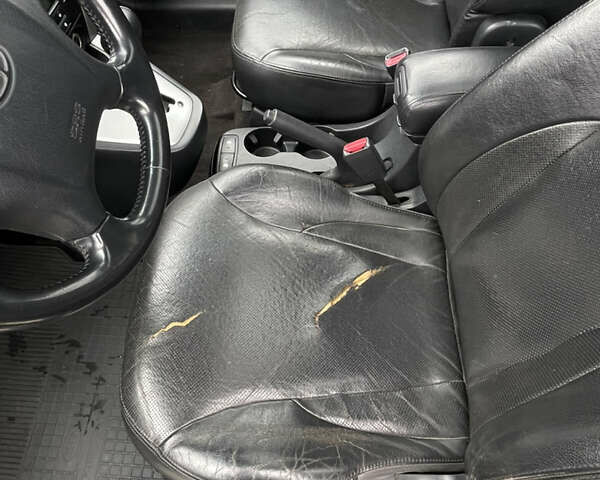 Хендай Туксон 2007 у Києві на Automoto.ua Синій Хендай Туксон, об'ємом двигуна 1.98 л та пробігом 213 тис. км за 7500 $, фото 16 на Automoto.ua