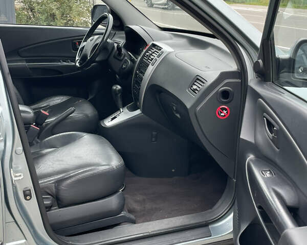 Хендай Туксон 2007 у Києві на Automoto.ua Синій Хендай Туксон, об'ємом двигуна 1.98 л та пробігом 213 тис. км за 7500 $, фото 9 на Automoto.ua