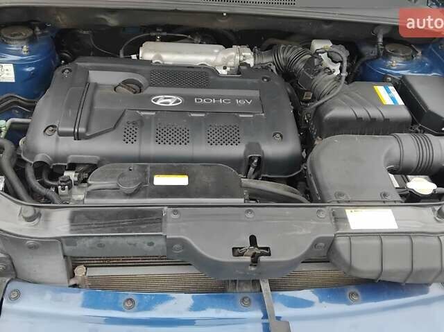 Синий Хендай Туксон, объемом двигателя 1.98 л и пробегом 201 тыс. км за 9400 $, фото 9 на Automoto.ua