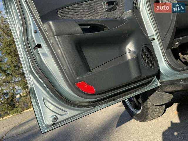 Синий Хендай Туксон, объемом двигателя 2 л и пробегом 204 тыс. км за 7350 $, фото 25 на Automoto.ua