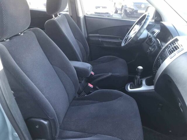 Синий Хендай Туксон, объемом двигателя 2 л и пробегом 207 тыс. км за 6890 $, фото 11 на Automoto.ua