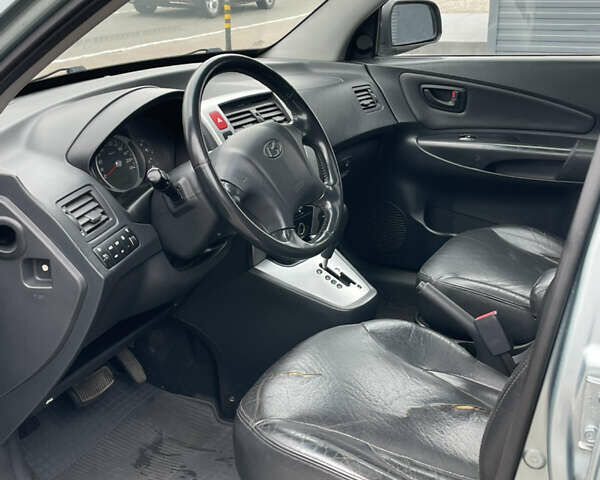 Хендай Туксон 2007 у Києві на Automoto.ua Синій Хендай Туксон, об'ємом двигуна 1.98 л та пробігом 213 тис. км за 7500 $, фото 8 на Automoto.ua