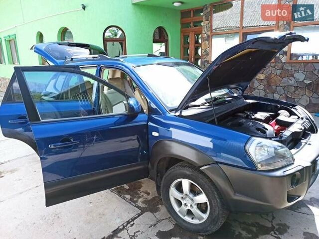 Хендай Туксон 2007 в Львове на Automoto.ua Синий Хендай Туксон, объемом двигателя 2 л и пробегом 285 тыс. км за 7800 $, фото 34 на Automoto.ua