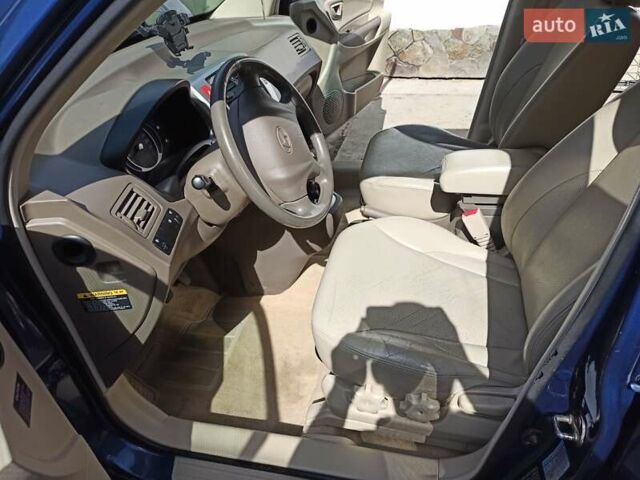 Хендай Туксон 2007 в Львове на Automoto.ua Синий Хендай Туксон, объемом двигателя 2 л и пробегом 285 тыс. км за 7800 $, фото 28 на Automoto.ua