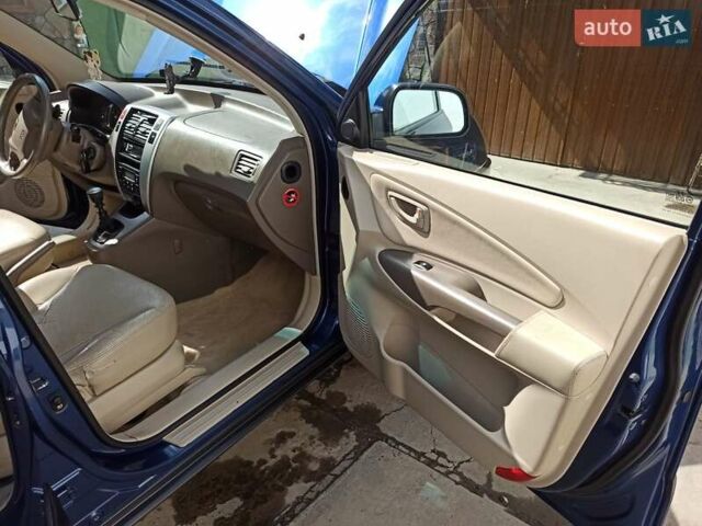 Хендай Туксон 2007 в Львове на Automoto.ua Синий Хендай Туксон, объемом двигателя 2 л и пробегом 285 тыс. км за 7800 $, фото 22 на Automoto.ua