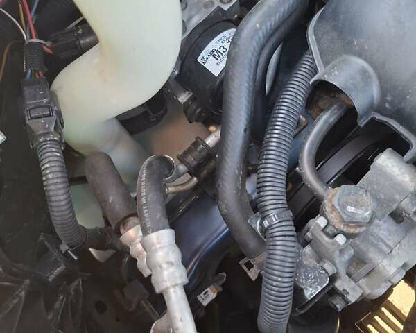 Синій Хендай Туксон, об'ємом двигуна 2 л та пробігом 158 тис. км за 8500 $, фото 31 на Automoto.ua