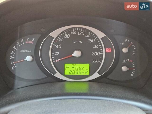 Синій Хендай Туксон, об'ємом двигуна 1.98 л та пробігом 203 тис. км за 8200 $, фото 11 на Automoto.ua