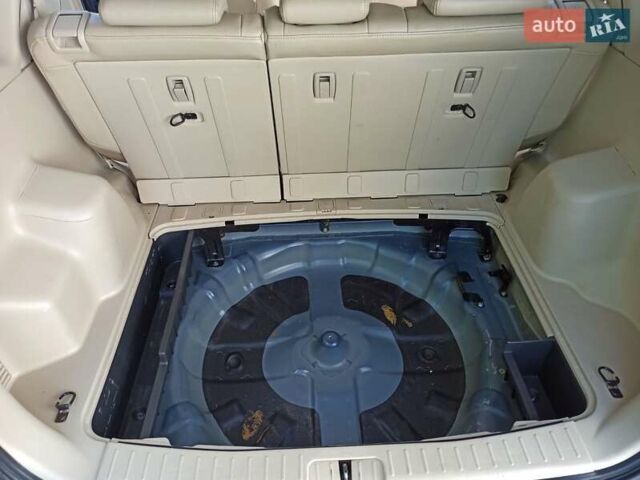 Хендай Туксон 2007 в Львове на Automoto.ua Синий Хендай Туксон, объемом двигателя 2 л и пробегом 285 тыс. км за 7800 $, фото 30 на Automoto.ua