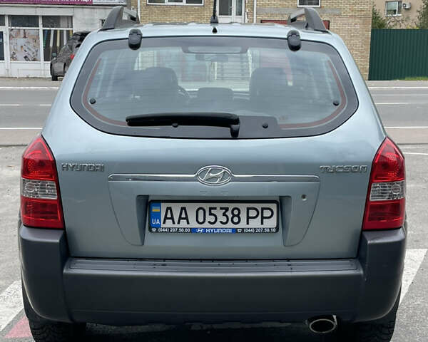 Хендай Туксон 2007 у Києві на Automoto.ua Синій Хендай Туксон, об'ємом двигуна 1.98 л та пробігом 213 тис. км за 7500 $, фото 2 на Automoto.ua