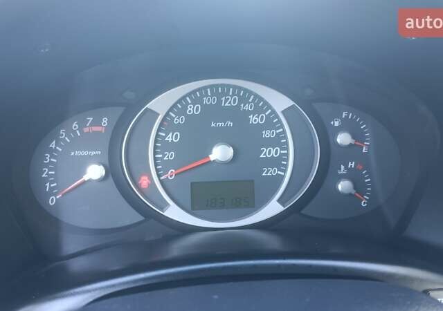 Синий Хендай Туксон, объемом двигателя 1.98 л и пробегом 183 тыс. км за 6700 $, фото 15 на Automoto.ua