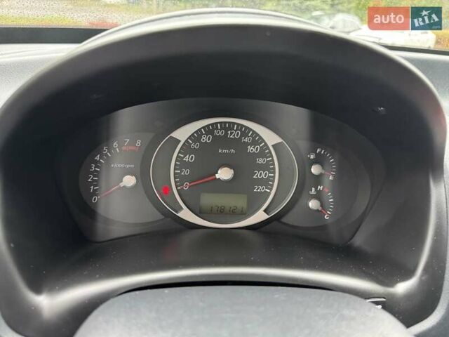 Синий Хендай Туксон, объемом двигателя 1.98 л и пробегом 178 тыс. км за 8999 $, фото 22 на Automoto.ua