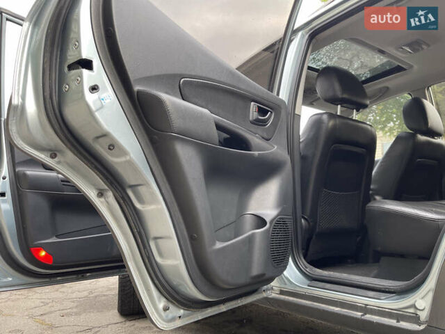 Синий Хендай Туксон, объемом двигателя 2.7 л и пробегом 220 тыс. км за 7900 $, фото 10 на Automoto.ua