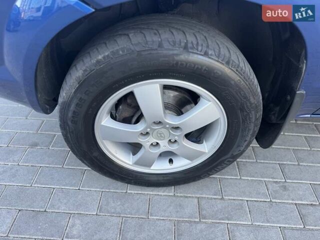 Синий Хендай Туксон, объемом двигателя 1.98 л и пробегом 178 тыс. км за 8700 $, фото 18 на Automoto.ua