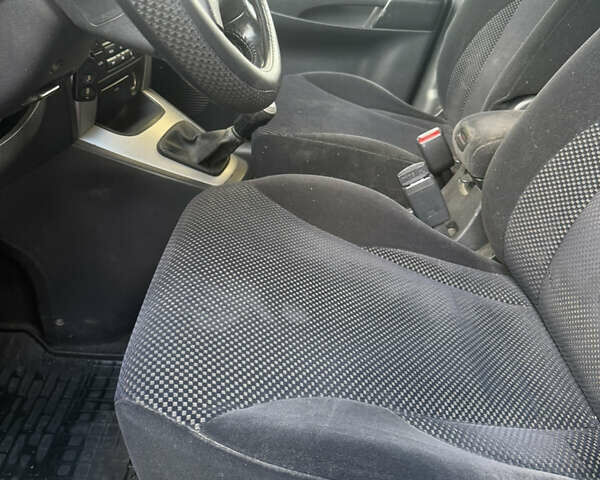 Синий Хендай Туксон, объемом двигателя 1.98 л и пробегом 200 тыс. км за 7700 $, фото 14 на Automoto.ua