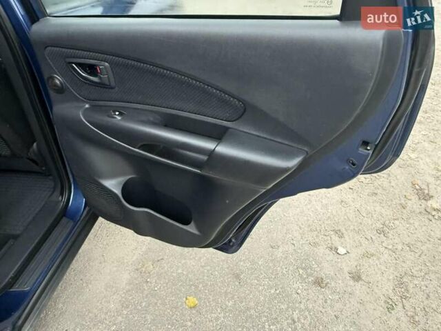 Синий Хендай Туксон, объемом двигателя 2 л и пробегом 270 тыс. км за 6250 $, фото 12 на Automoto.ua