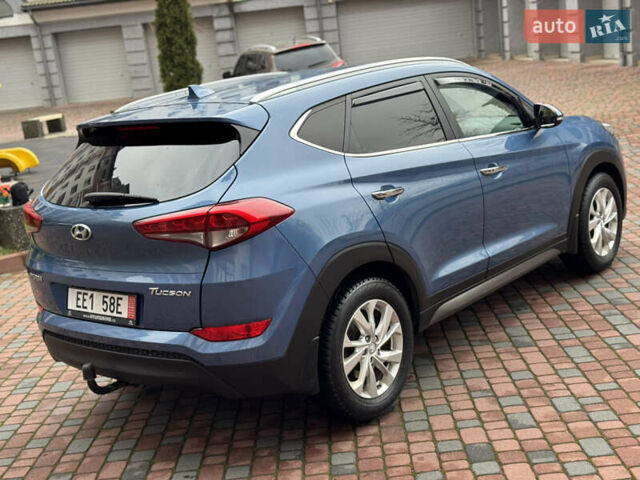 Синій Хендай Туксон, об'ємом двигуна 1.7 л та пробігом 264 тис. км за 15950 $, фото 2 на Automoto.ua