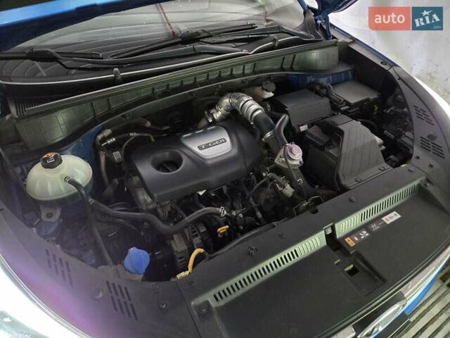 Синий Хендай Туксон, объемом двигателя 1.59 л и пробегом 125 тыс. км за 14800 $, фото 20 на Automoto.ua