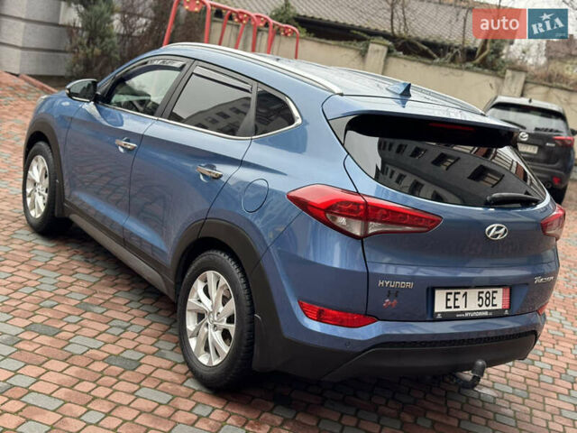 Синій Хендай Туксон, об'ємом двигуна 1.7 л та пробігом 264 тис. км за 15950 $, фото 3 на Automoto.ua
