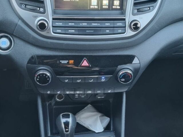 Синій Хендай Туксон, об'ємом двигуна 2 л та пробігом 153 тис. км за 16500 $, фото 7 на Automoto.ua