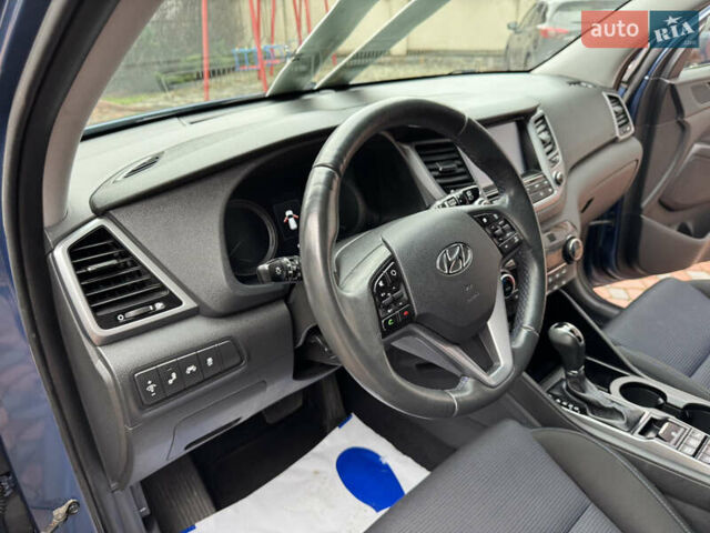 Синій Хендай Туксон, об'ємом двигуна 1.7 л та пробігом 264 тис. км за 15950 $, фото 102 на Automoto.ua