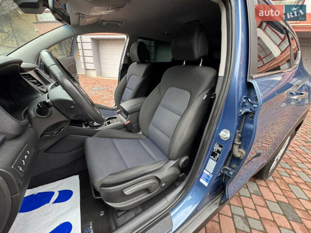 Синій Хендай Туксон, об'ємом двигуна 1.7 л та пробігом 264 тис. км за 15950 $, фото 131 на Automoto.ua