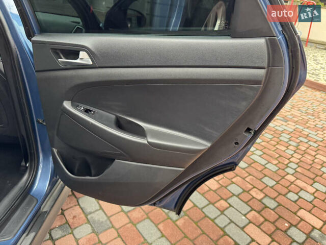 Синій Хендай Туксон, об'ємом двигуна 1.7 л та пробігом 264 тис. км за 15950 $, фото 175 на Automoto.ua