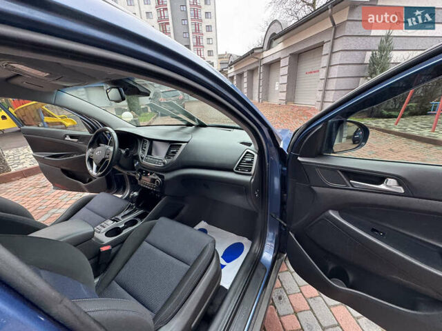 Синій Хендай Туксон, об'ємом двигуна 1.7 л та пробігом 264 тис. км за 15950 $, фото 157 на Automoto.ua