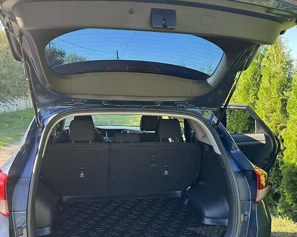 Синій Хендай Туксон, об'ємом двигуна 2 л та пробігом 90 тис. км за 21500 $, фото 5 на Automoto.ua