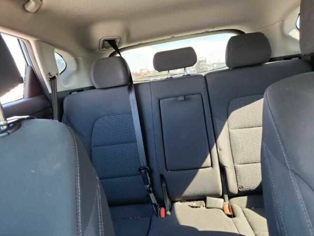 Синий Хендай Туксон, объемом двигателя 1.6 л и пробегом 72 тыс. км за 11000 $, фото 8 на Automoto.ua