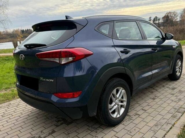 Синій Хендай Туксон, об'ємом двигуна 1.6 л та пробігом 108 тис. км за 10000 $, фото 4 на Automoto.ua