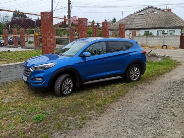 Синий Хендай Туксон, объемом двигателя 2 л и пробегом 99 тыс. км за 17000 $, фото 7 на Automoto.ua