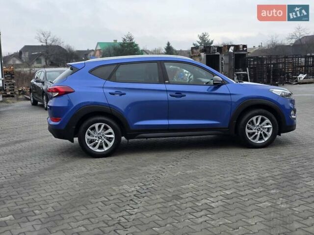Синий Хендай Туксон, объемом двигателя 1.6 л и пробегом 176 тыс. км за 17800 $, фото 15 на Automoto.ua