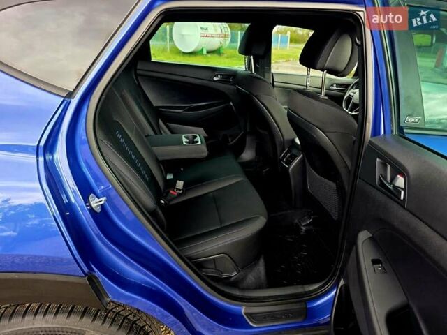 Хендай Туксон 2018 в Калуше на Automoto.ua Синий Хендай Туксон, объемом двигателя 1.59 л и пробегом 176 тыс. км за 18500 $, фото 47 на Automoto.ua