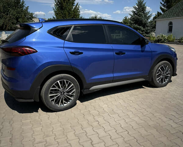 Синий Хендай Туксон, объемом двигателя 2 л и пробегом 157 тыс. км за 21700 $, фото 7 на Automoto.ua