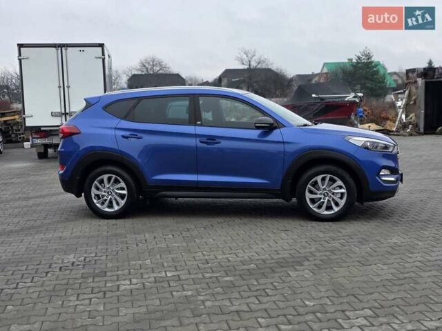 Синий Хендай Туксон, объемом двигателя 1.6 л и пробегом 176 тыс. км за 17800 $, фото 16 на Automoto.ua