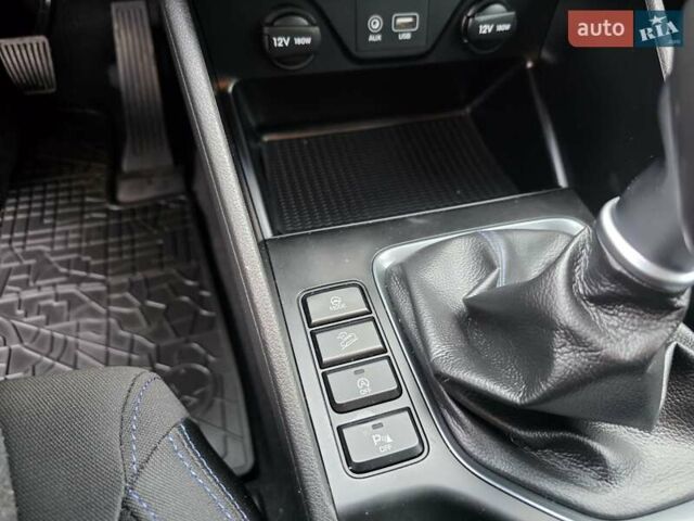 Синий Хендай Туксон, объемом двигателя 1.6 л и пробегом 176 тыс. км за 17800 $, фото 32 на Automoto.ua