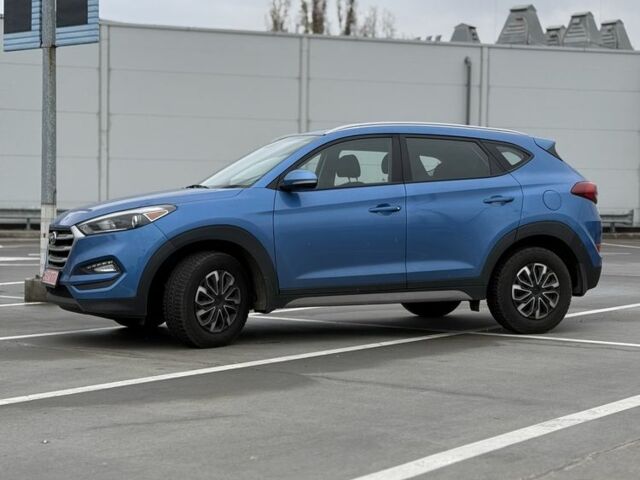 Синий Хендай Туксон, объемом двигателя 2 л и пробегом 58 тыс. км за 17200 $, фото 1 на Automoto.ua