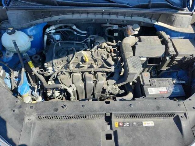 Синий Хендай Туксон, объемом двигателя 1.6 л и пробегом 72 тыс. км за 11000 $, фото 11 на Automoto.ua